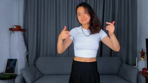 Mina online show from 3, 12, 2025