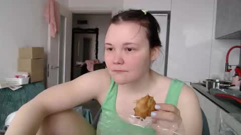 Snapshot of nodarell chatting on 19, 12, 2025 nodarell online show from 19, 12, 2025