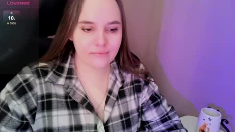 noir_ember_ online show from 3, 4, 2026