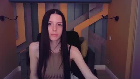NoirDiva online show from 17, 5, 2026