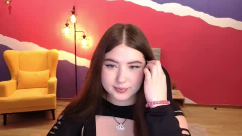 Snapshot of noirwhisper chatting on 18, 11, 2025 noirwhisper online show from 18, 11, 2025