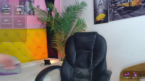 Nolan  online show from 25, 1, 2025