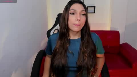 Snapshot of nora22xx chatting on 14, 11, 2025 Nora online show from 14, 11, 2025