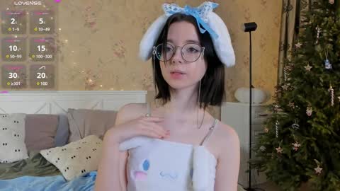 Nora Failure online show from 3, 1, 2025