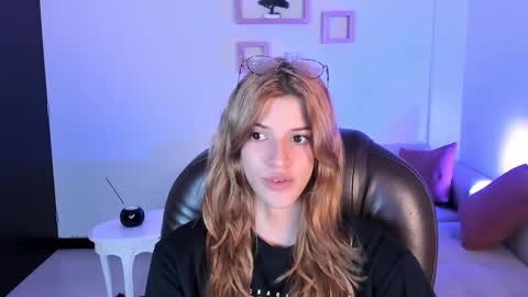 Nora online show from 11, 2, 2025