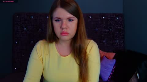 Snapshot of norabigas chatting on 23, 12, 2024 Nora online show from 23, 12, 2024