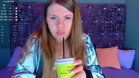 Snapshot of norabigas chatting on 10, 2, 2025 Nora online show from 10, 2, 2025