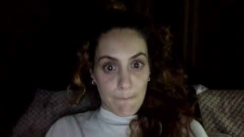 Snapshot of norablues chatting on 10, 11, 2025 norablues online show from 10, 11, 2025