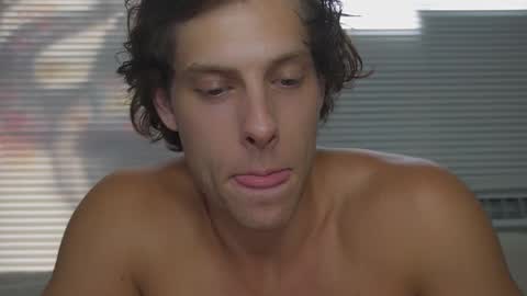 Snapshot of not_alexstone chatting on 4, 10, 2025 not_alexstone online show from 4, 10, 2025