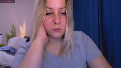 Snapshot of not_nakedcat chatting on 28, 11, 2025 hi glad to chat online show from 28, 11, 2025