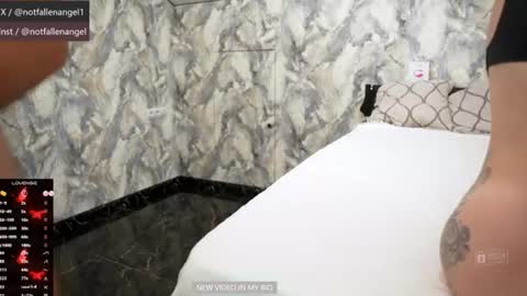 Snapshot of notfallenangel chatting on 6, 7, 2026 Anna Check my Bio Help me to reach 300 thumbs up online show from 6, 7, 2026