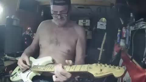 notflamingfart online show from 14, 3, 2026