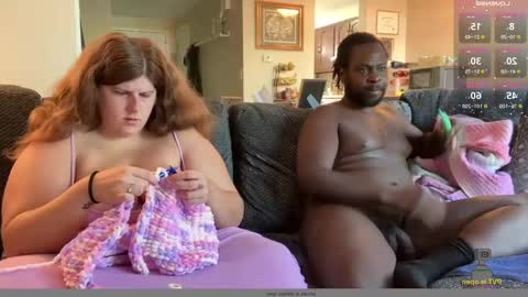 Snapshot of noturbabymoms chatting on 9, 9, 2025 NotUrBabyMoms online show from 9, 9, 2025