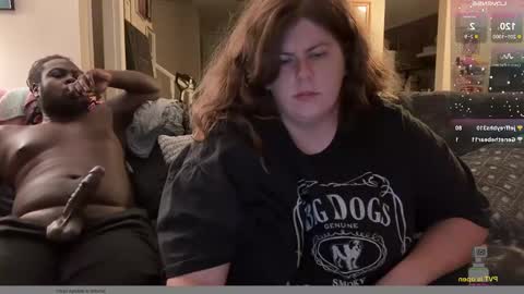 Snapshot of noturbabymoms chatting on 27, 9, 2025 NotUrBabyMoms online show from 27, 9, 2025