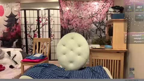 Snapshot of noturbabymoms chatting on 29, 9, 2025 NotUrBabyMoms online show from 29, 9, 2025