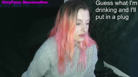 Snapshot of nouveauho3 chatting on 21, 1, 2025 Nouveauho3 online show from 21, 1, 2025