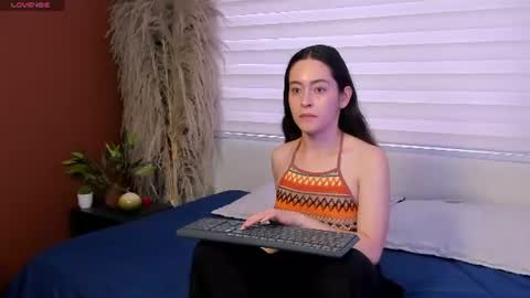 nova_grey__ online show from 13, 6, 2026