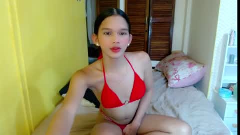 Snapshot of nova_licious chatting on 24, 6, 2026 nova_licious online show from 24, 6, 2026