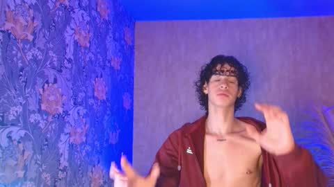 Nova Salvatore online show from 16, 2, 2026