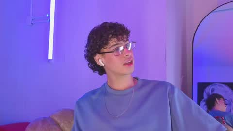 Nova Salvatore online show from 6, 4, 2026