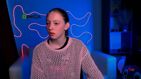 Snapshot of nova_sky_ chatting on 10, 4, 2026 Nova online show from 10, 4, 2026