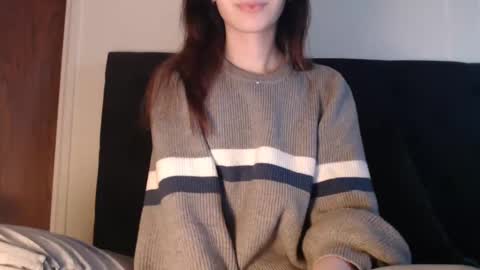 Snapshot of novafrey chatting on 6, 12, 2024 Olivia online show from 6, 12, 2024