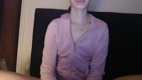 Snapshot of novafrey chatting on 12, 1, 2025 Olivia online show from 12, 1, 2025