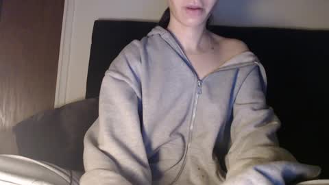 Snapshot of novafrey chatting on 15, 1, 2025 Olivia online show from 15, 1, 2025