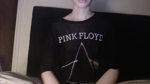 Snapshot of novafrey chatting on 4, 3, 2025 Olivia online show from 4, 3, 2025