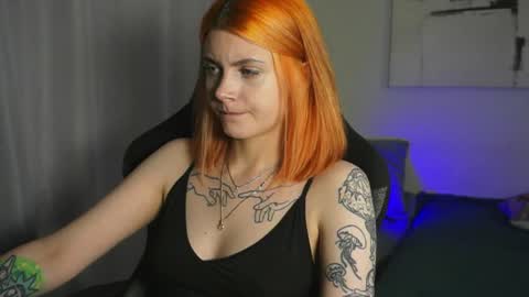 Snapshot of novarem chatting on 1, 12, 2025 Nova online show from 1, 12, 2025