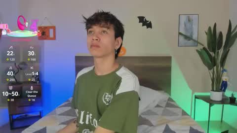 NovayBrian online show from 5, 10, 2025