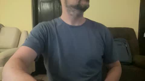 novio_muyalto online show from 8, 6, 2026