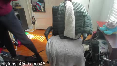 Snapshot of noxious145 chatting on 19, 4, 2026 Noxious online show from 19, 4, 2026
