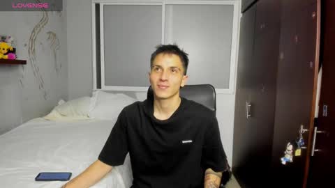 Snapshot of noxx_stark chatting on 13, 9, 2025 Noxx  online show from 13, 9, 2025