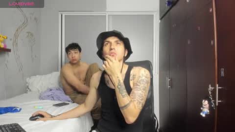 Snapshot of noxx_stark chatting on 11, 10, 2025 Noxx  online show from 11, 10, 2025