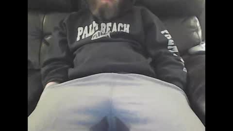 Snapshot of nudestud887 chatting on 20, 12, 2024 nudestud887 online show from 20, 12, 2024