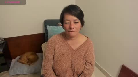 nuit_rose online show from 12, 1, 2025