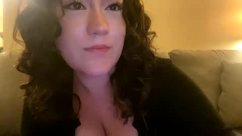 Snapshot of numb__nut chatting on 9, 10, 2025 numb__nut online show from 9, 10, 2025