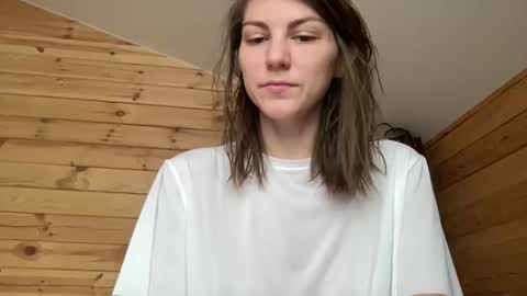 Snapshot of nursedoll chatting on 24, 10, 2025 Ema online show from 24, 10, 2025