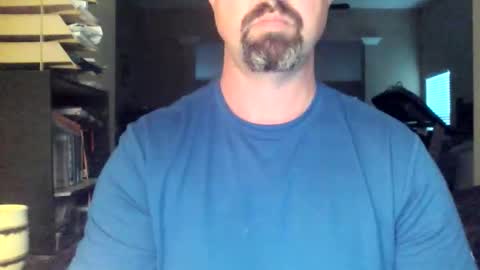 nvrenuff1979 online show from 27, 3, 2026