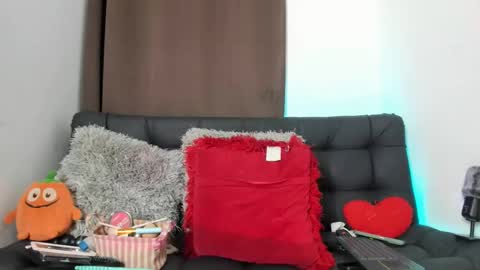 Nia online show from 19, 1, 2025