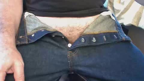 Snapshot of nyc1323 chatting on 13, 10, 2025 nyc1323 online show from 13, 10, 2025