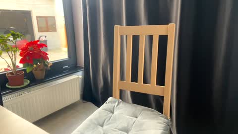 Nicol online show from 21, 10, 2025