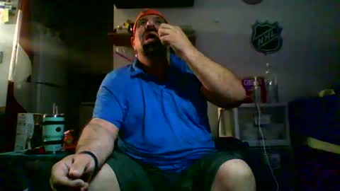 nyisles00 online show from 18, 4, 2026