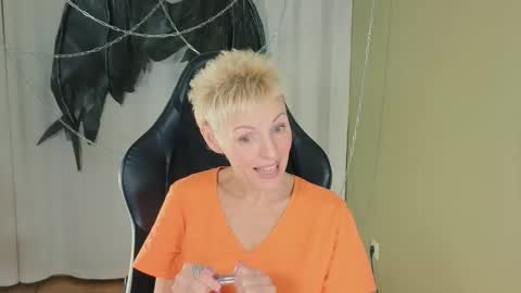 Snapshot of nymphvariety chatting on 1, 11, 2025 nymphvariety online show from 1, 11, 2025