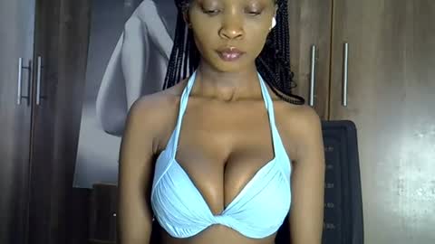 Snapshot of nyverra chatting on 23, 6, 2026 nyverra online show from 23, 6, 2026