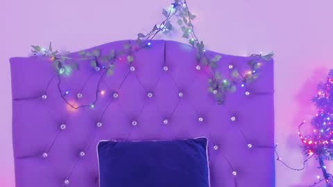 Snapshot of nyx_nayla chatting on 18, 12, 2024 online show from 18, 12, 2024