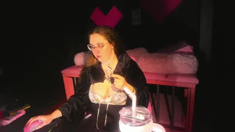 nyxiannox online show from 4, 1, 2025