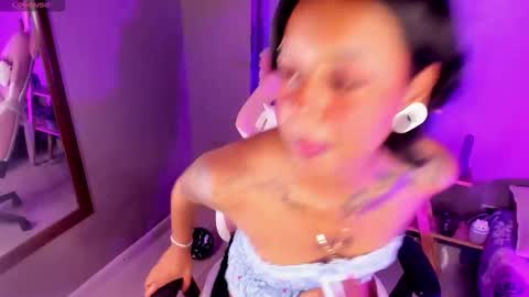 Nyx online show from 10, 11, 2025