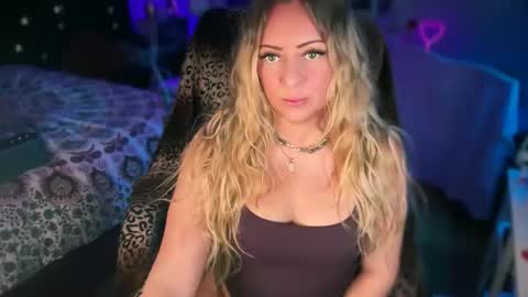 Snapshot of nyxxen chatting on 21, 2, 2026 nyxxen online show from 21, 2, 2026